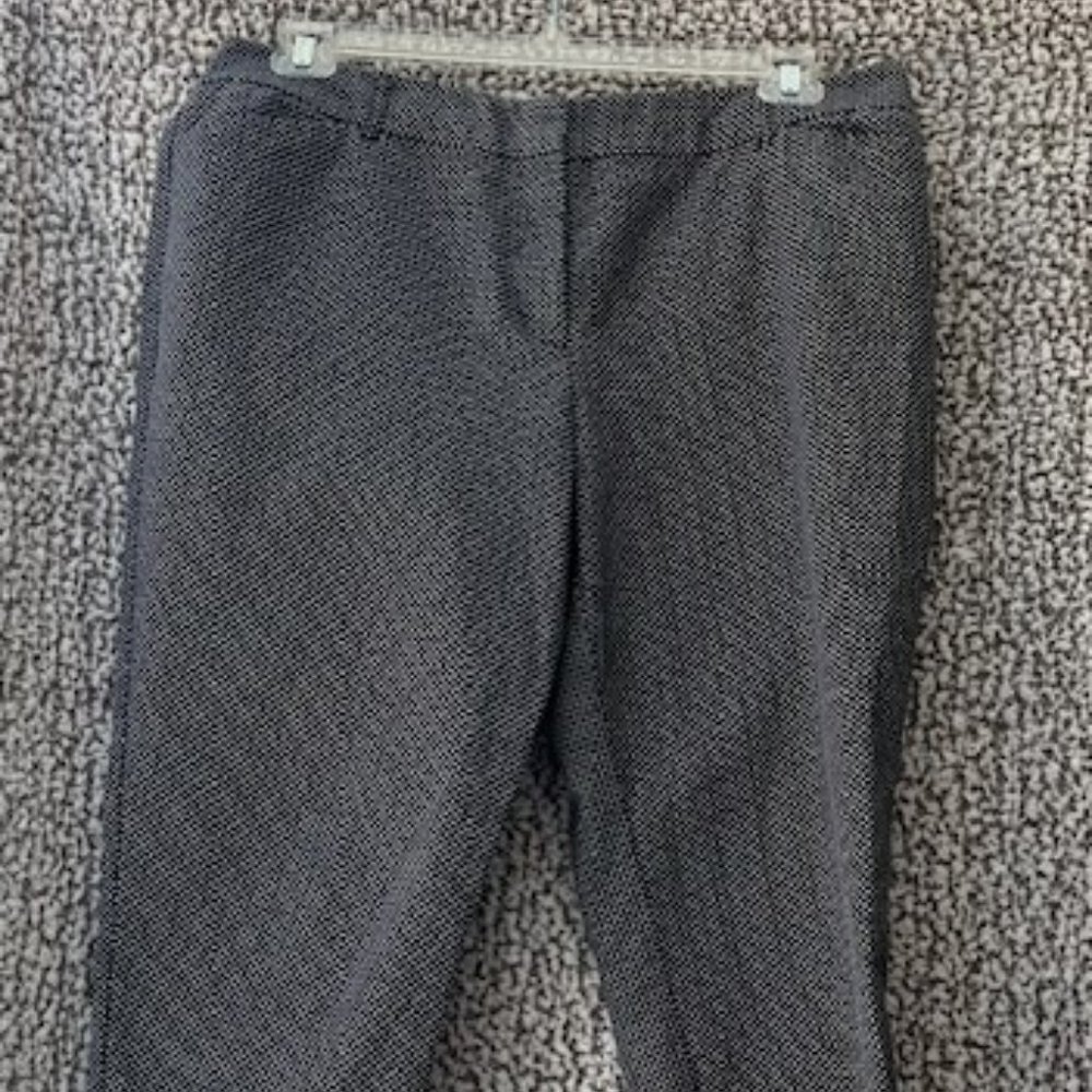 Liz Claiborne Career Emma Fit Capri Black & White Block Pattern Dress Pants